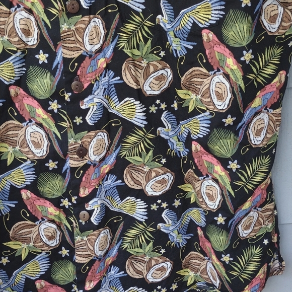 Vintage Hawaiian Shirt - Picture 3 of 4